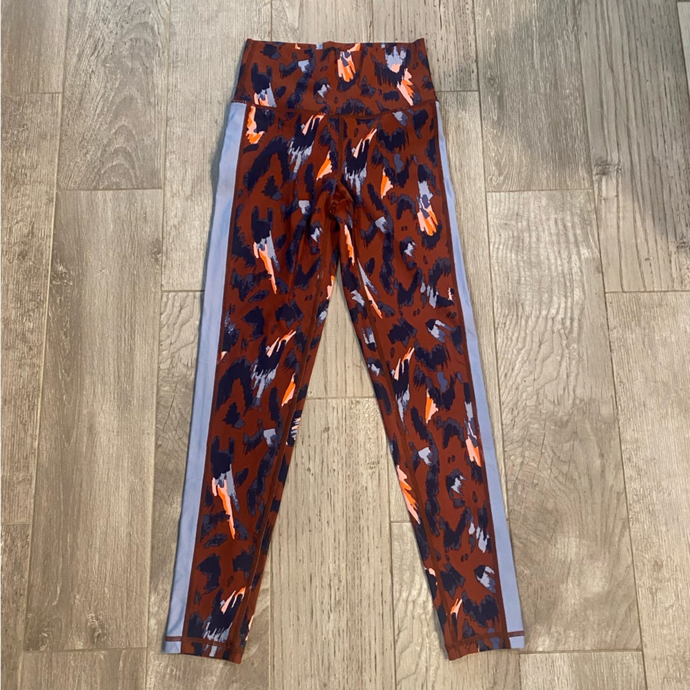 AERIE • High Waist Brown and Blue Leopard Legging- small